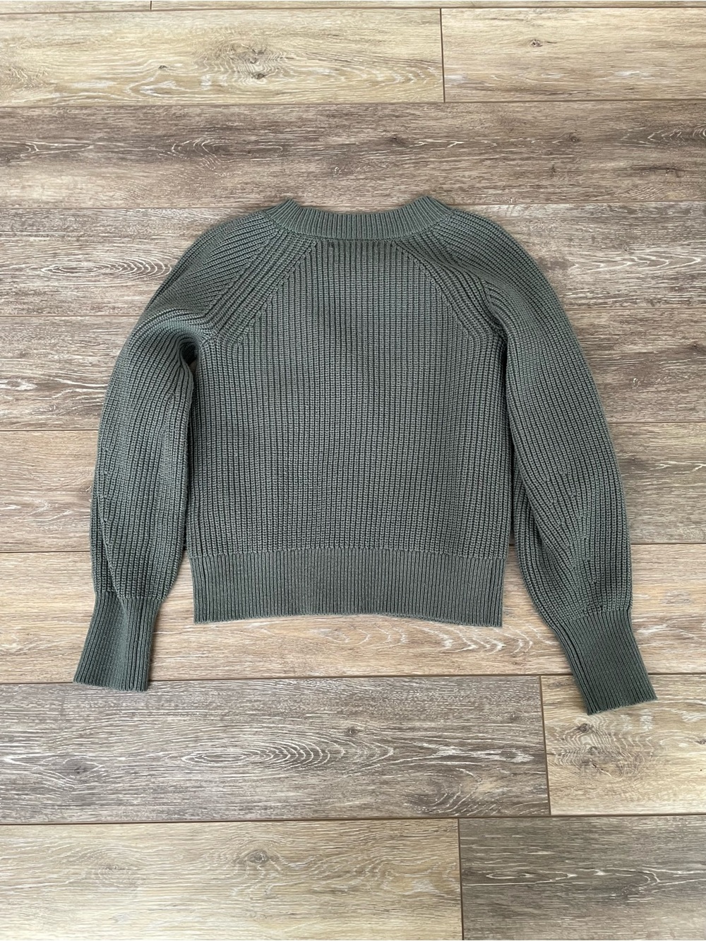 Banana Republic Green Knit Button-Up Sweater Cardigan - Picture 2 of 4